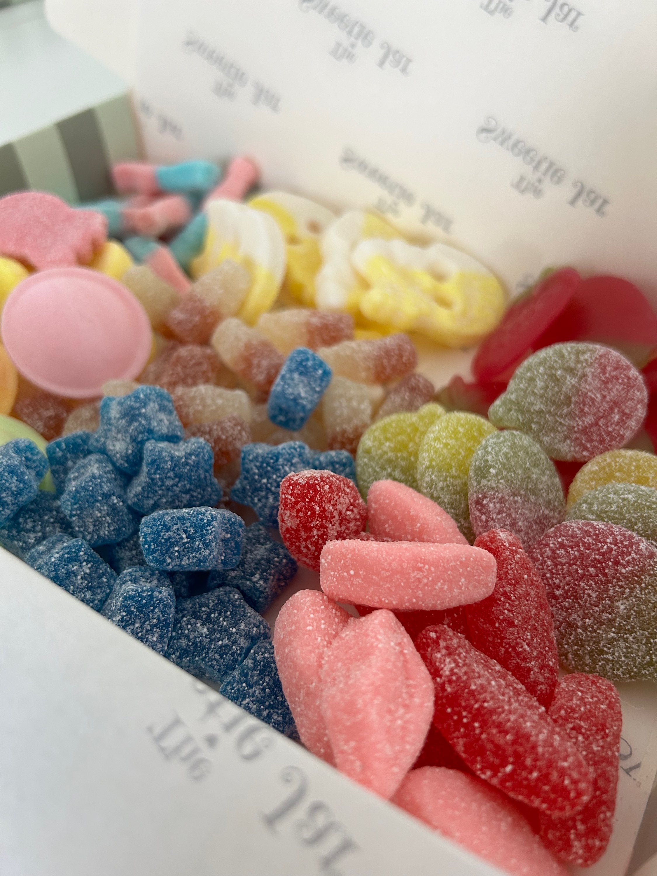 Vegan Pick 'n' Mix Box image 0