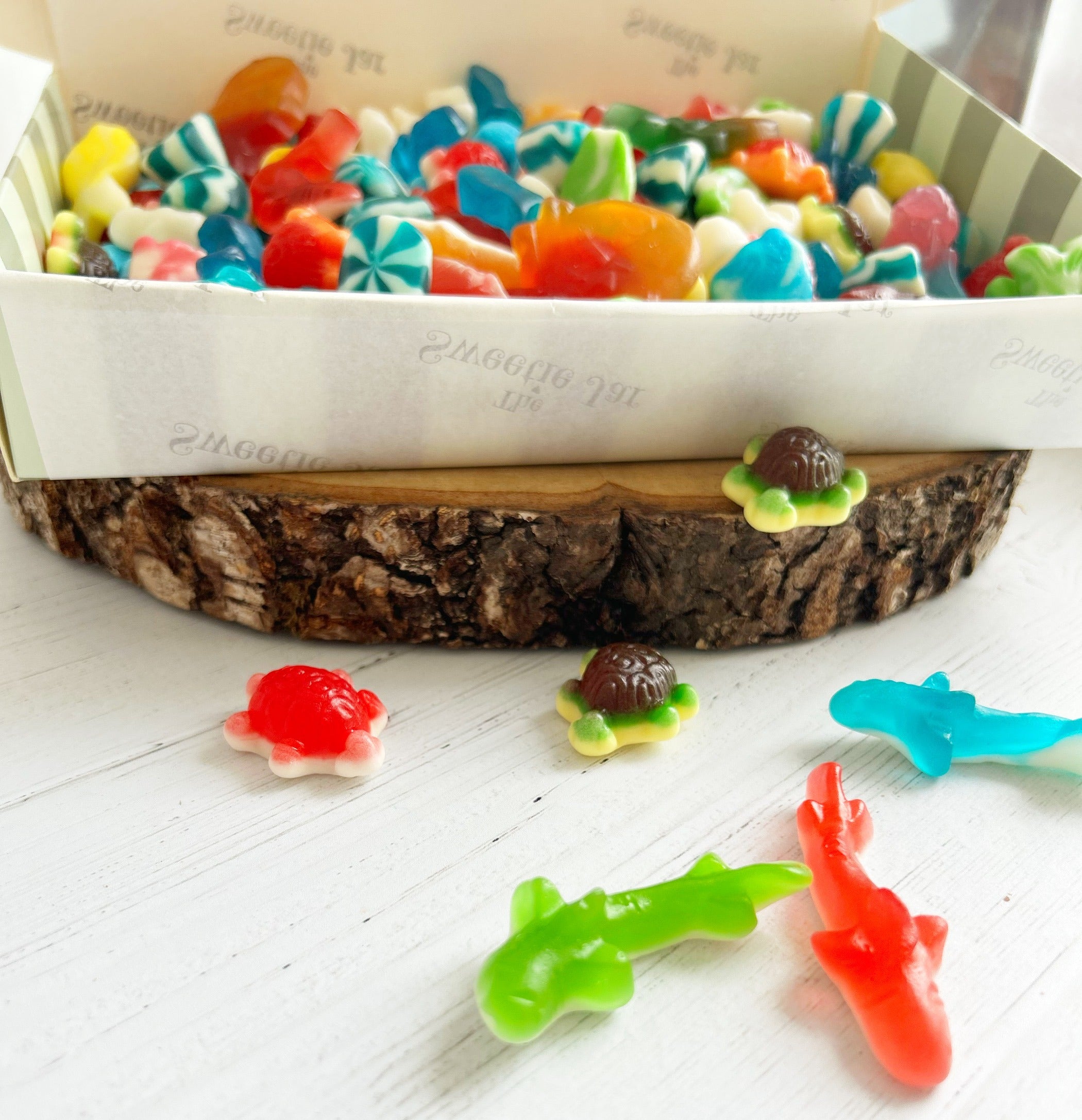 Under the Sea Pick n Mix Box image 1