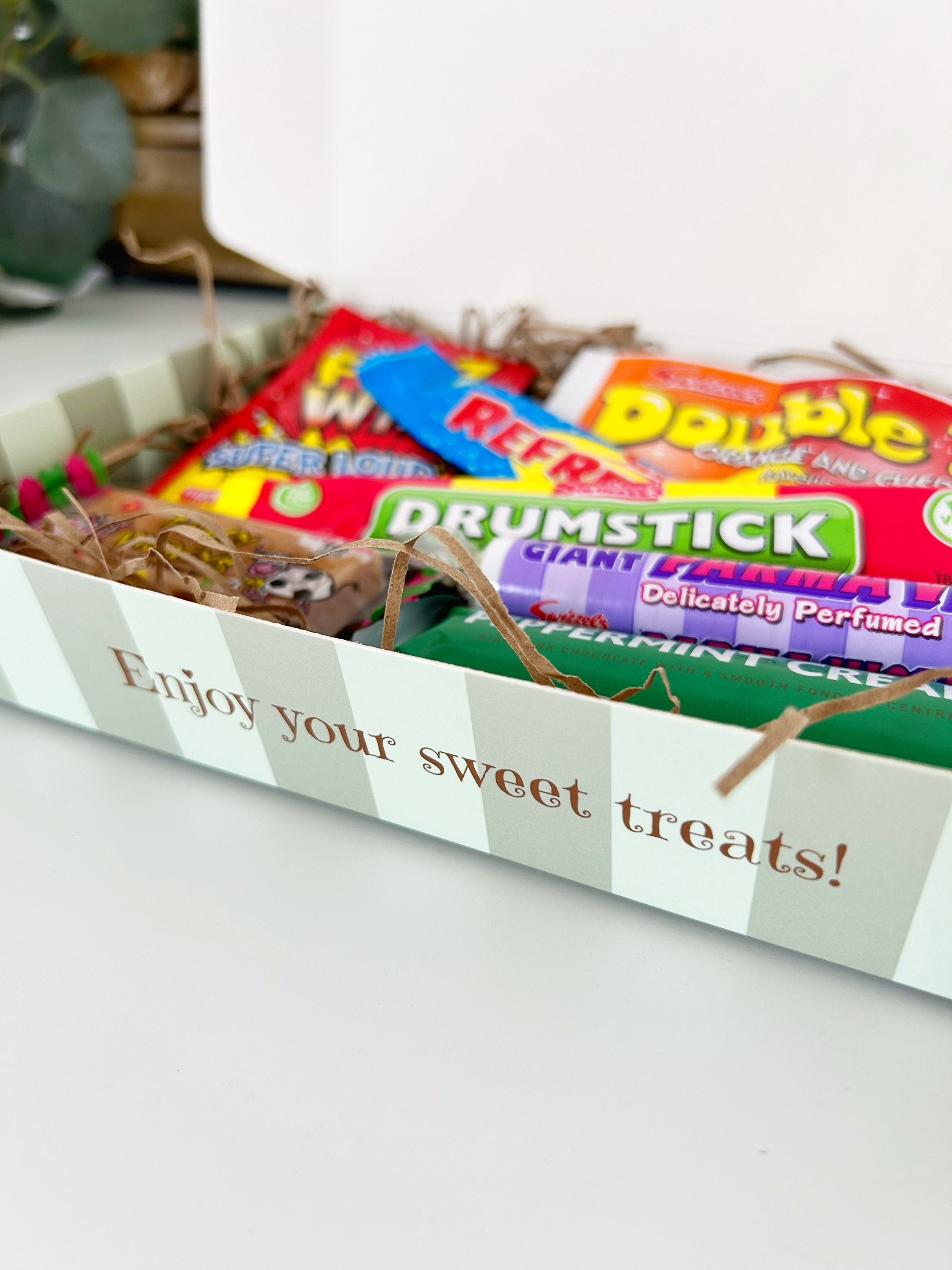 Mini Retro Sweetie Hamper image 4
