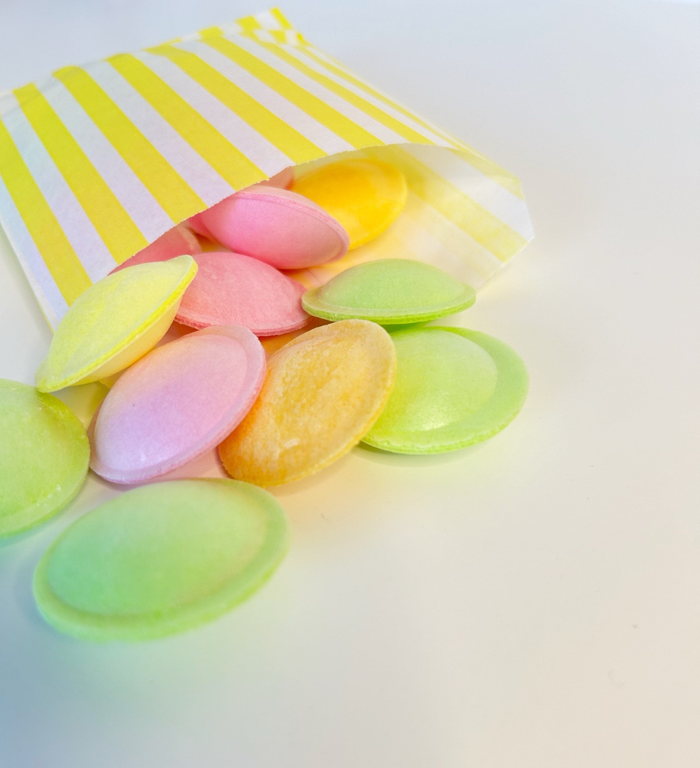 Flying Saucers image 0