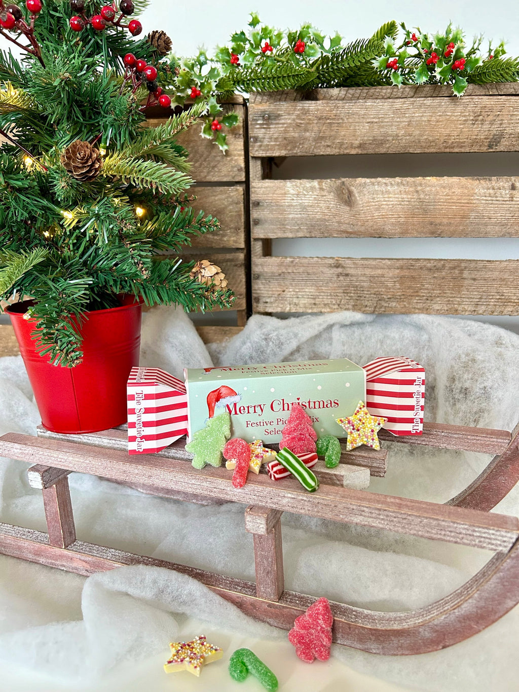 Pick 'n' Mix Christmas Cracker image 1