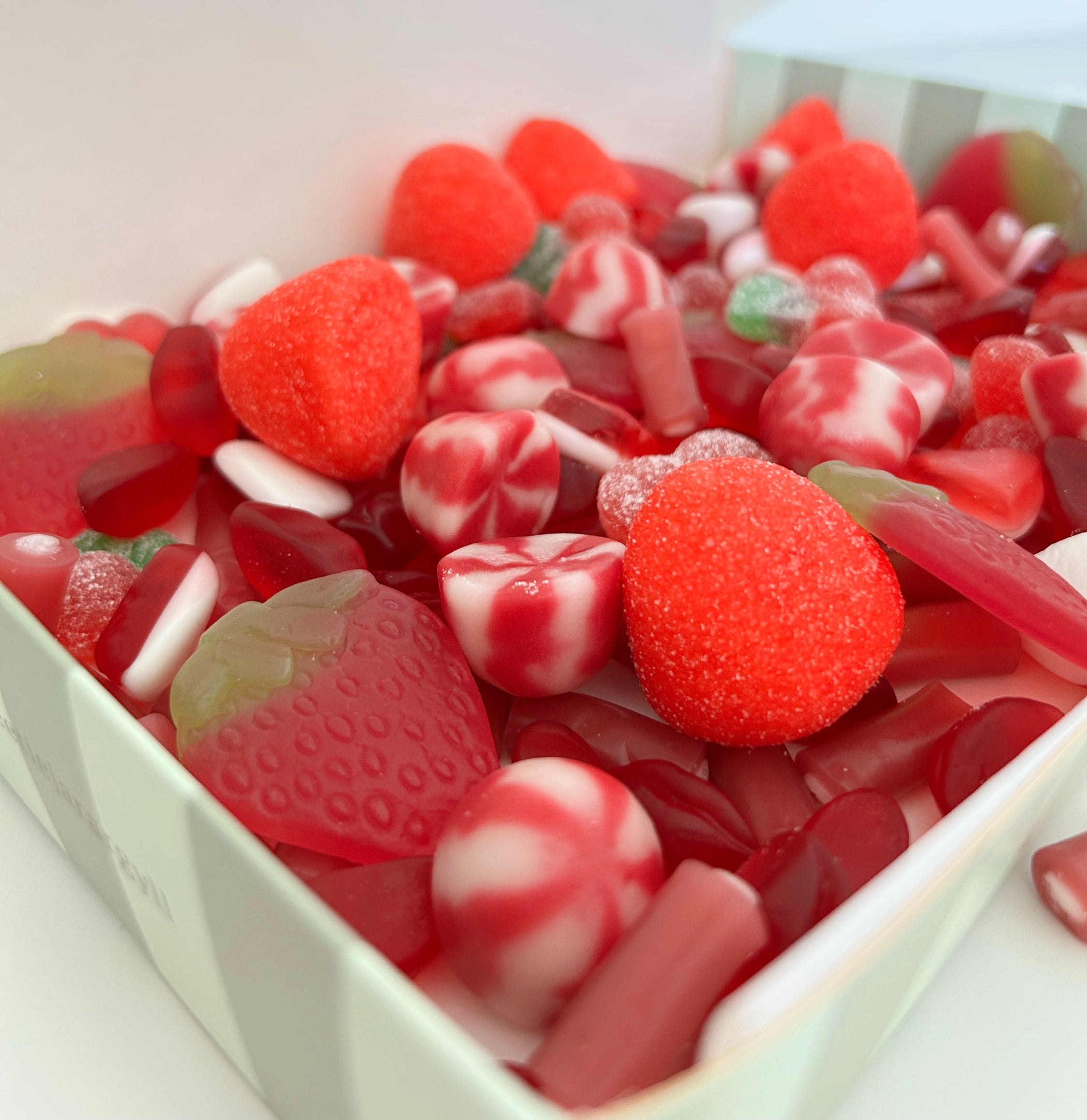Red Pick 'n' Mix Box image 0