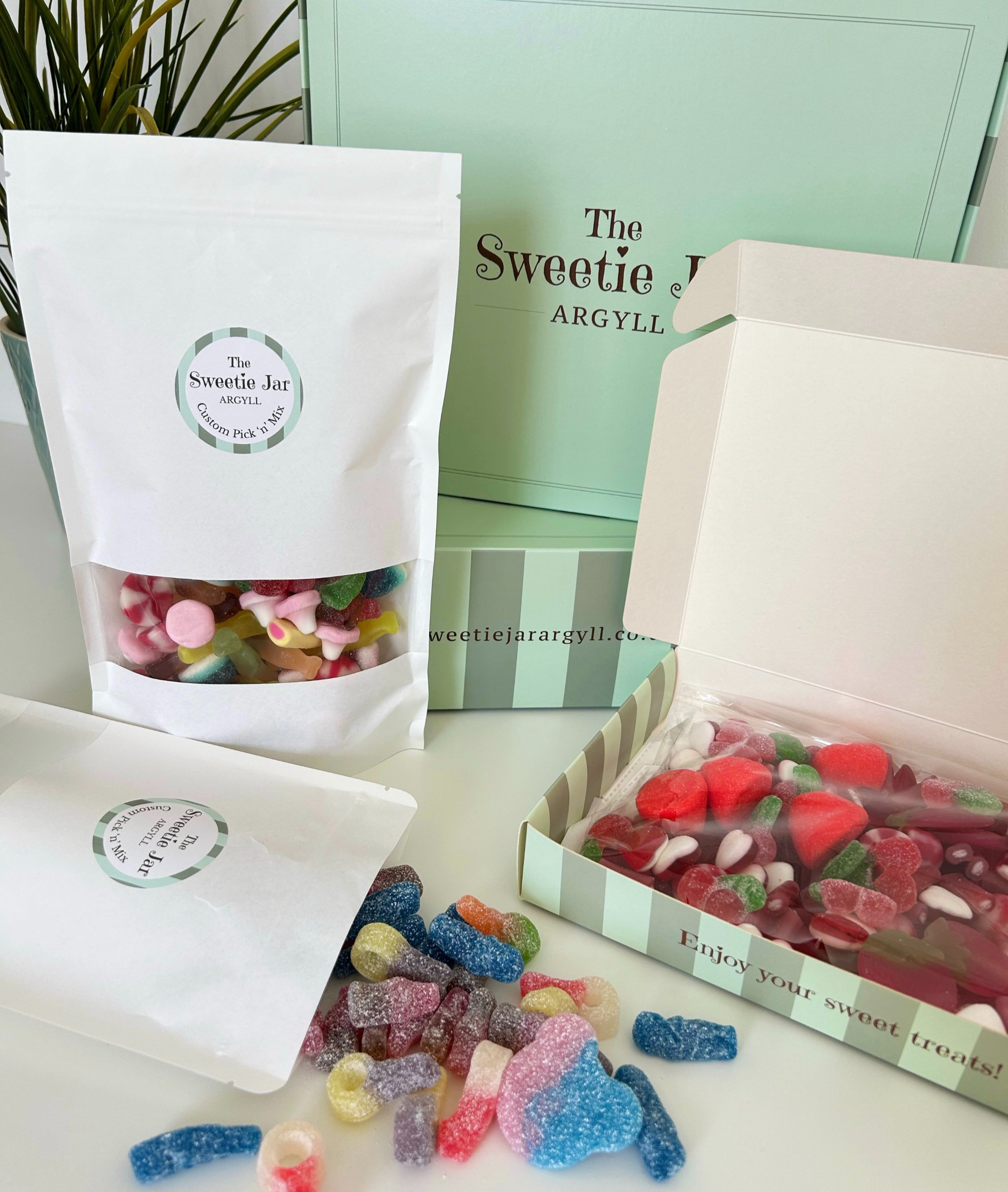 Ultimate Pick 'n' Mix Hamper image 1