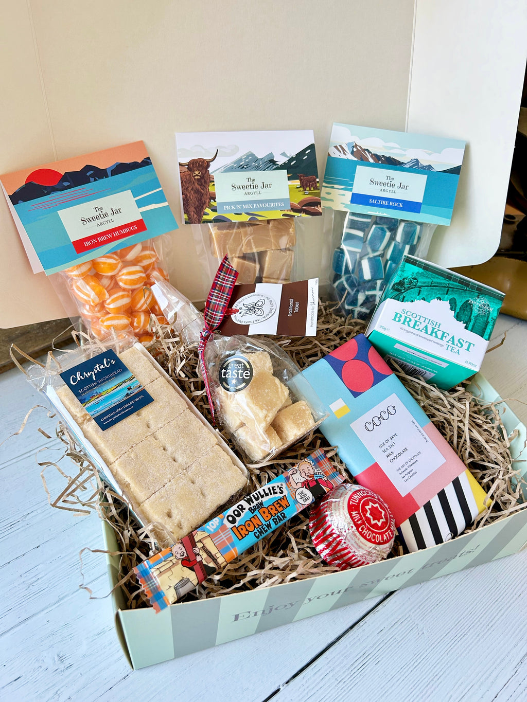 Taste of Scotland Hamper image 4
