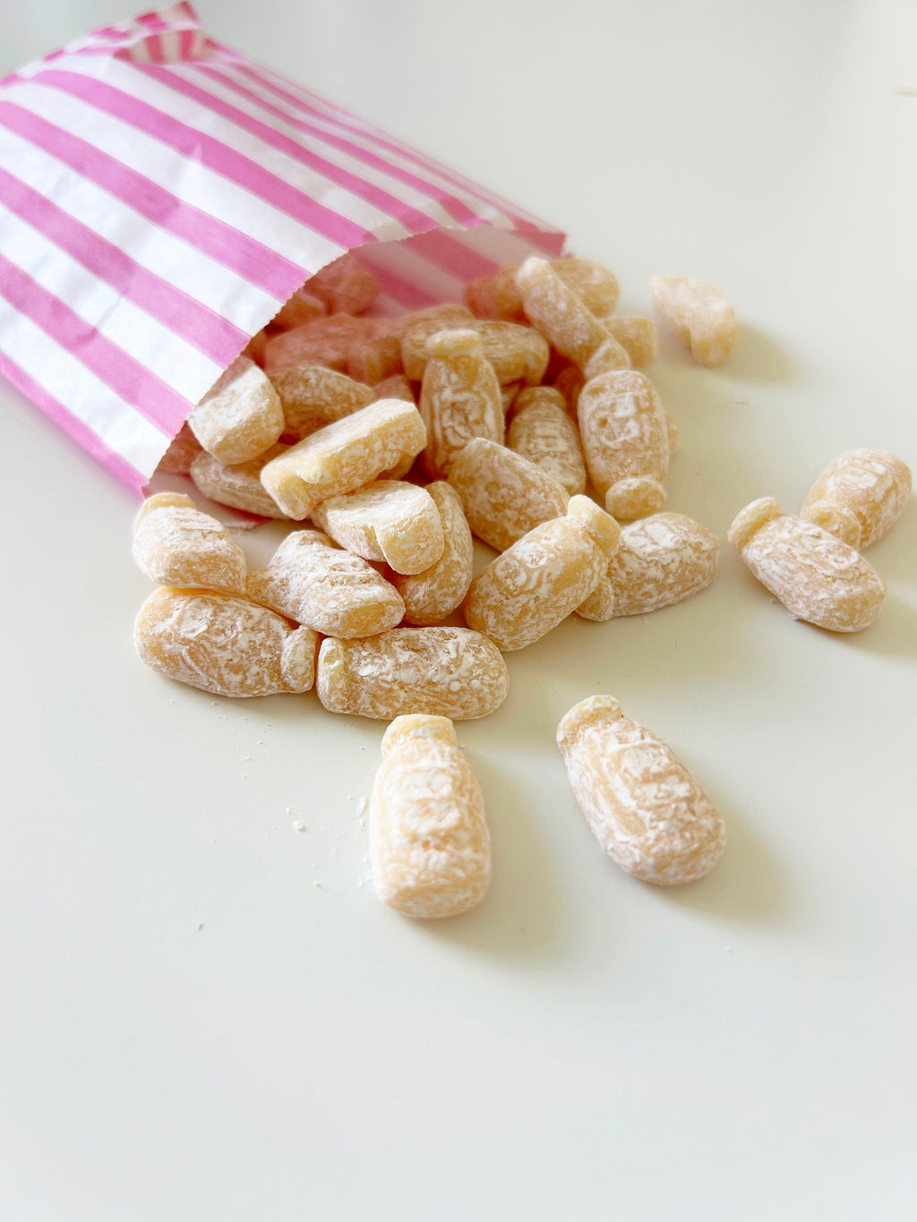 Barratt Milk Bottles traditional creamy chewy sweets