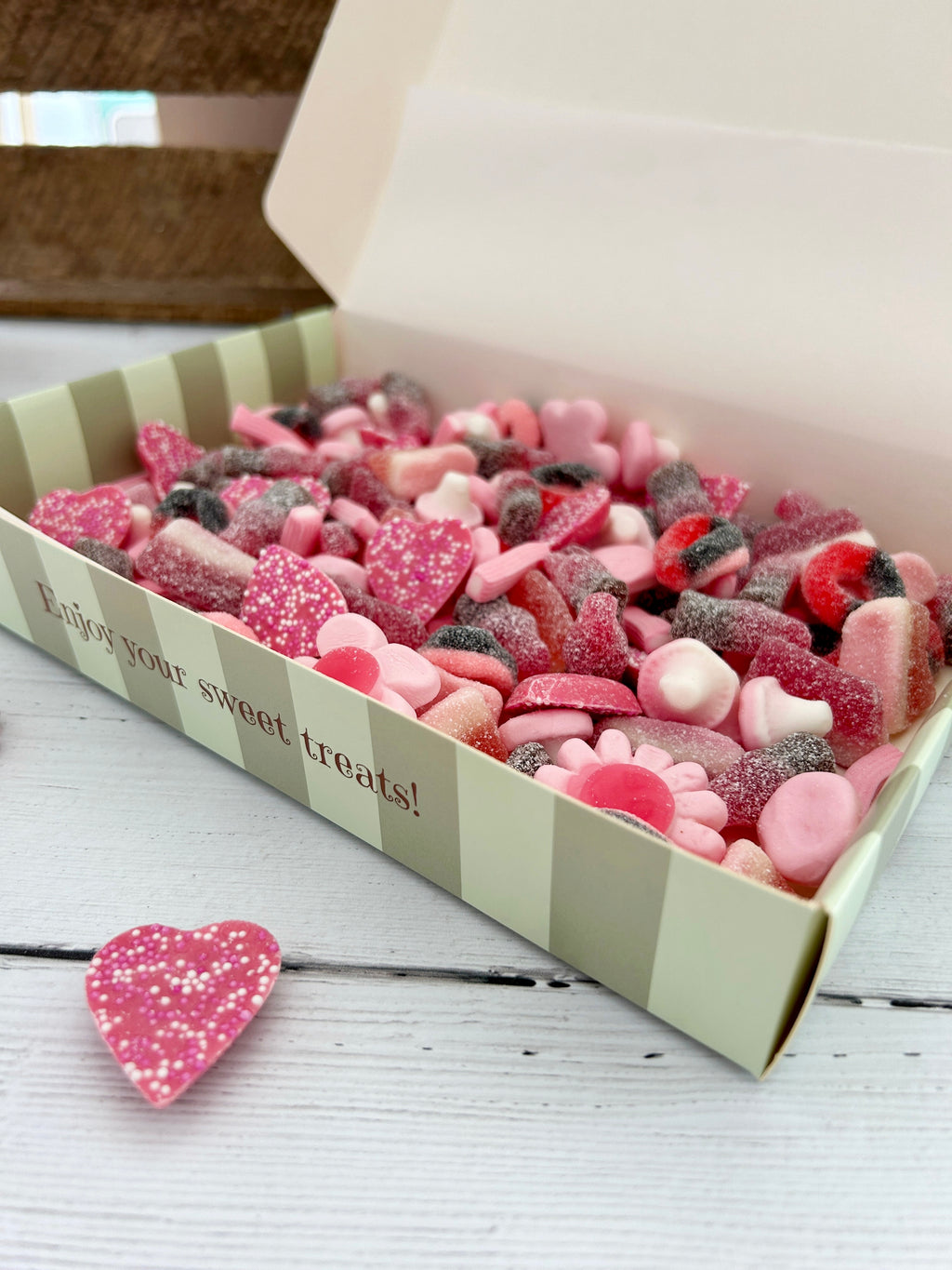 Pretty in Pink Pick 'n' Mix Box
