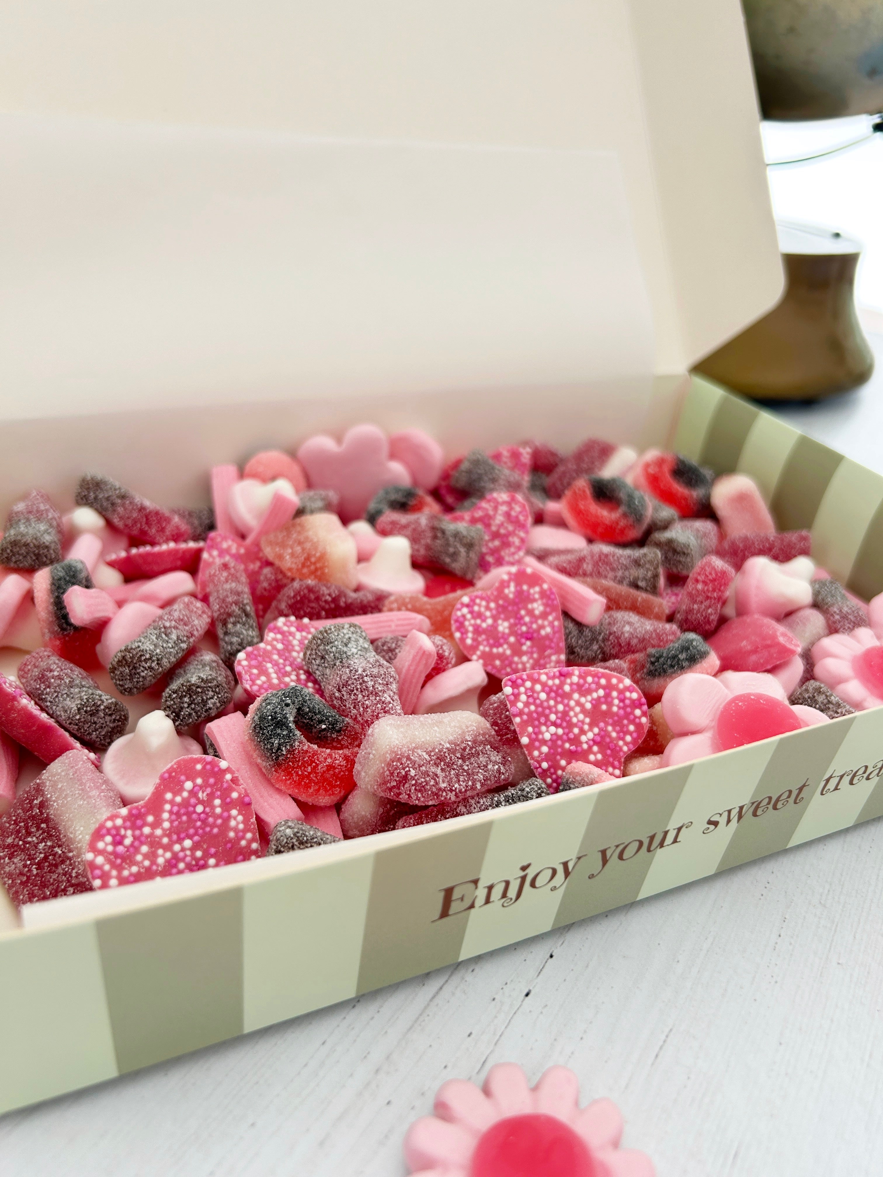 Pretty in Pink Pick 'n' Mix Box