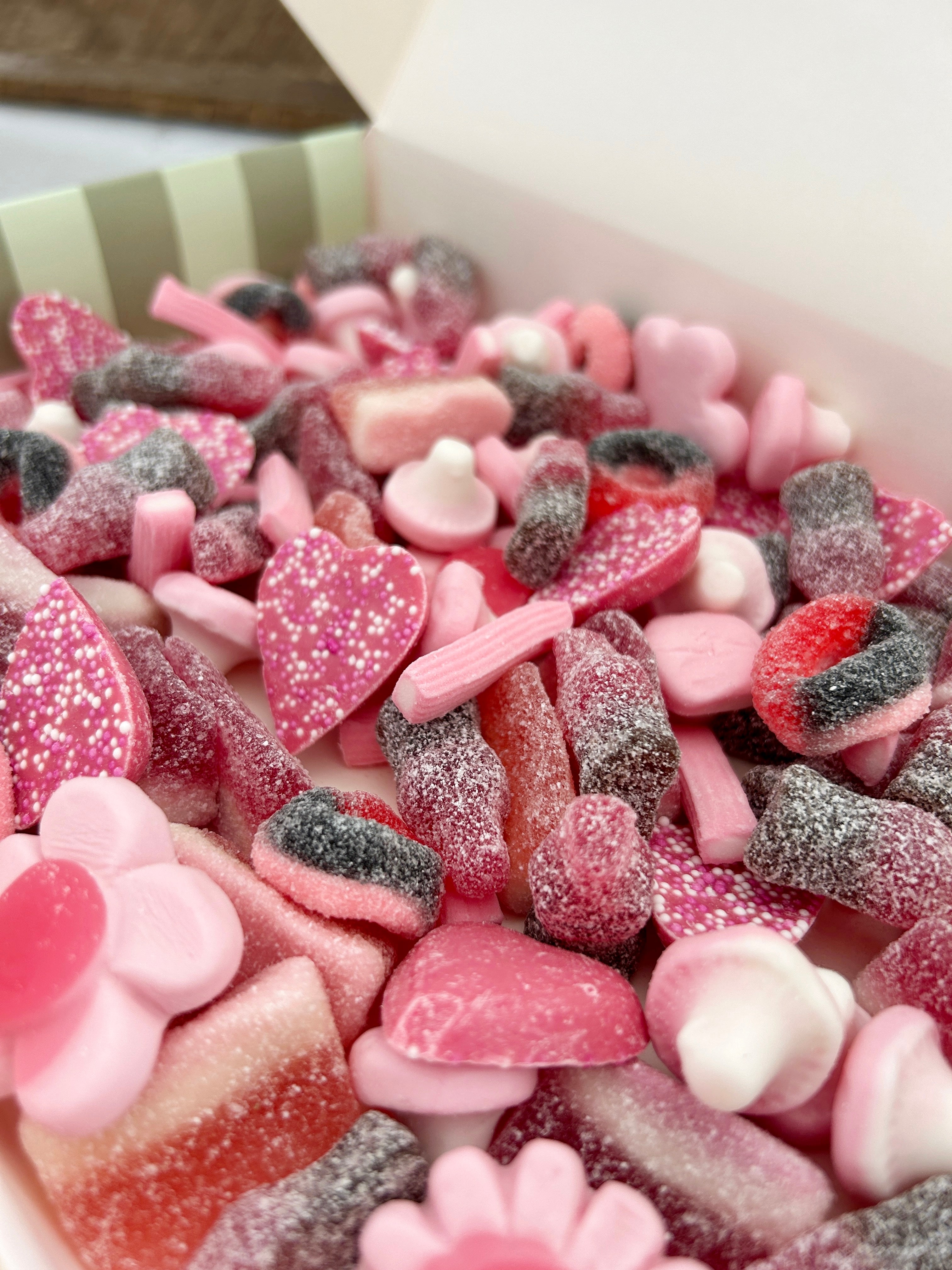 Pretty in Pink Pick 'n' Mix Box