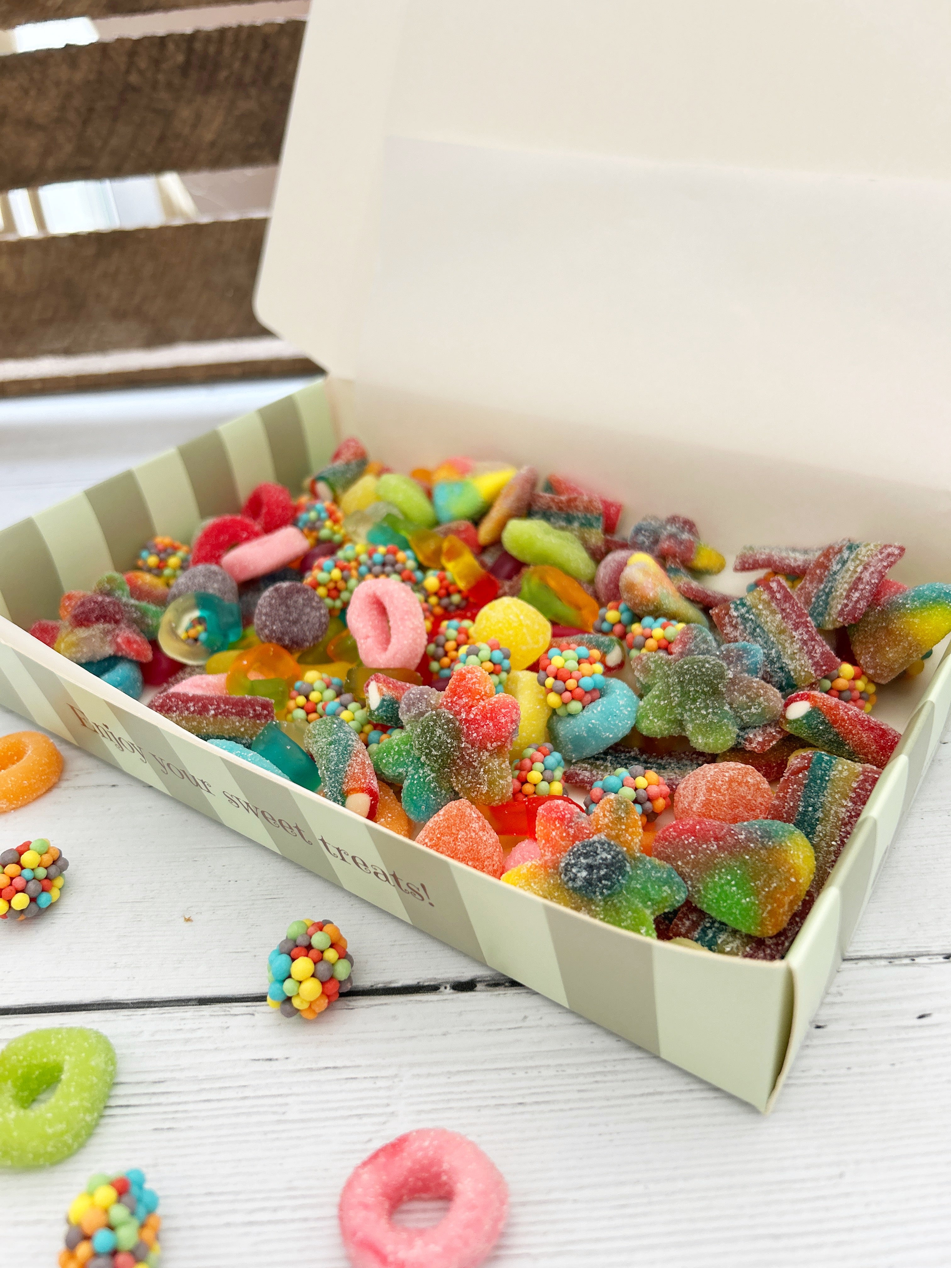 Rainbow Pick 'n' Mix Box
