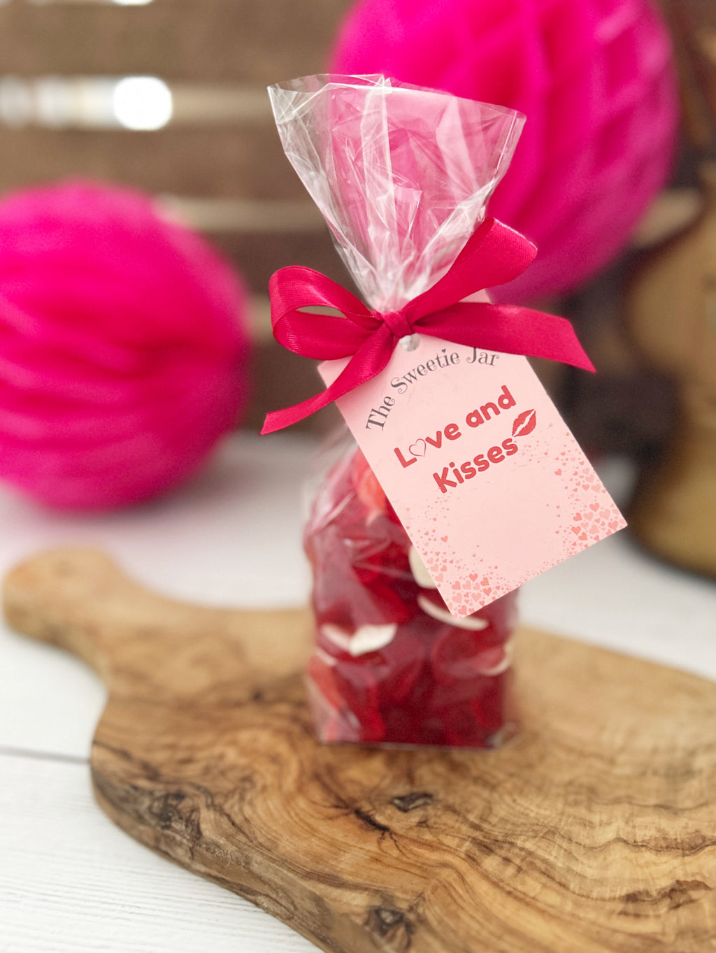 'Love & Kisses' Jelly Sweets