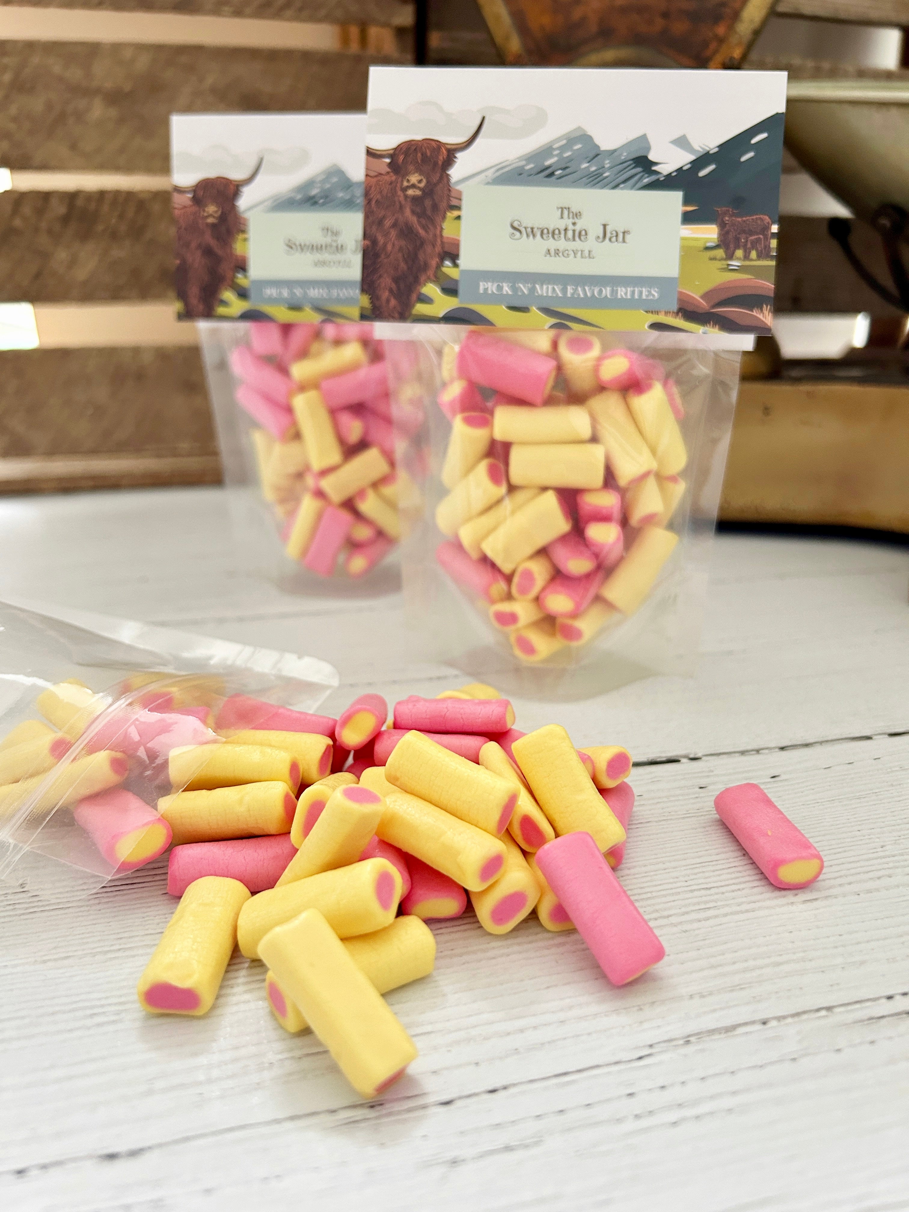 Rhubarb & Custards Sweetie Pouch