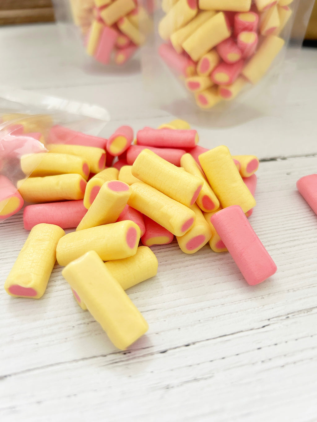Rhubarb & Custards Sweetie Pouch