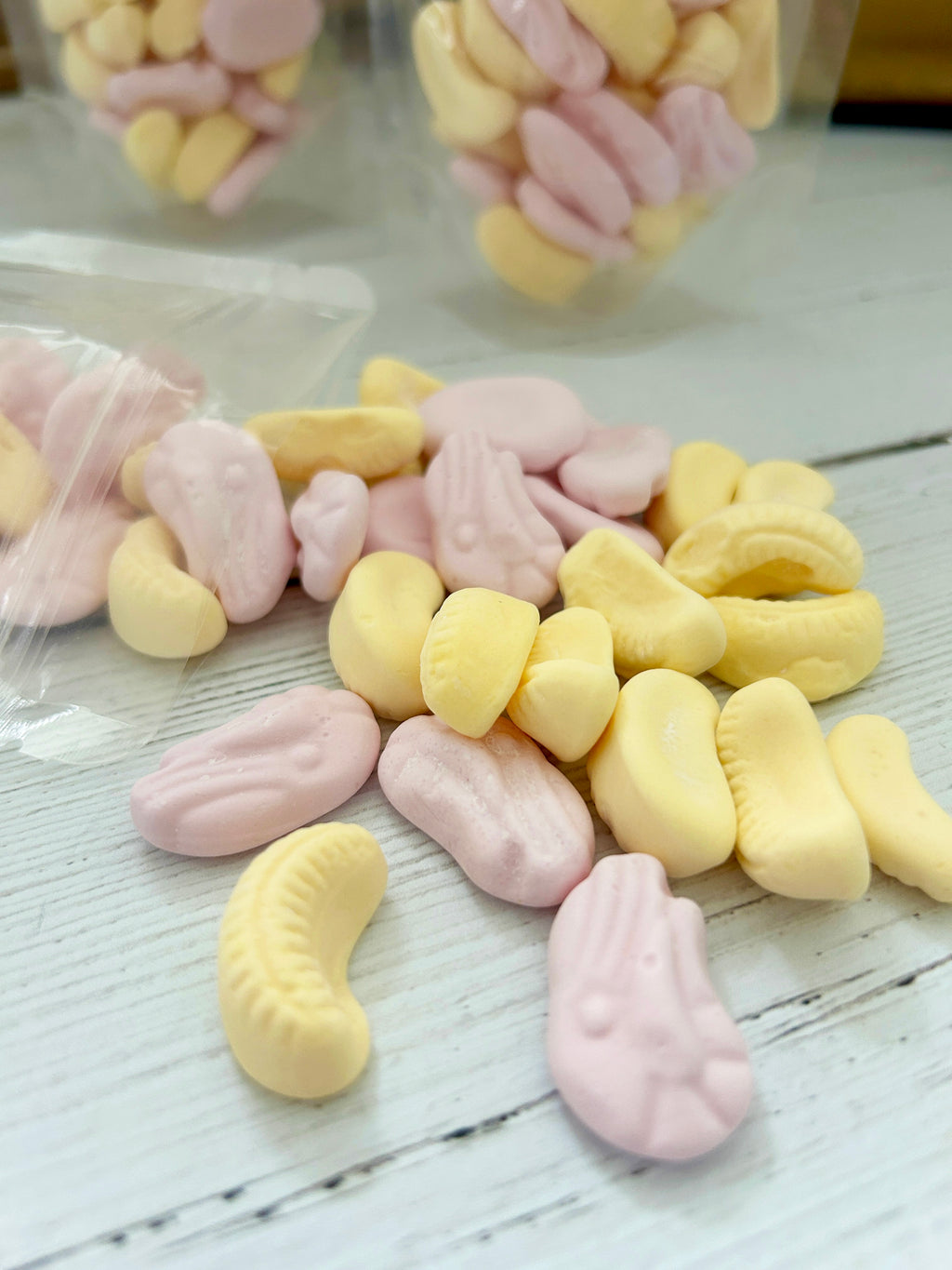 Bananas & Shrimps Sweetie Pouch