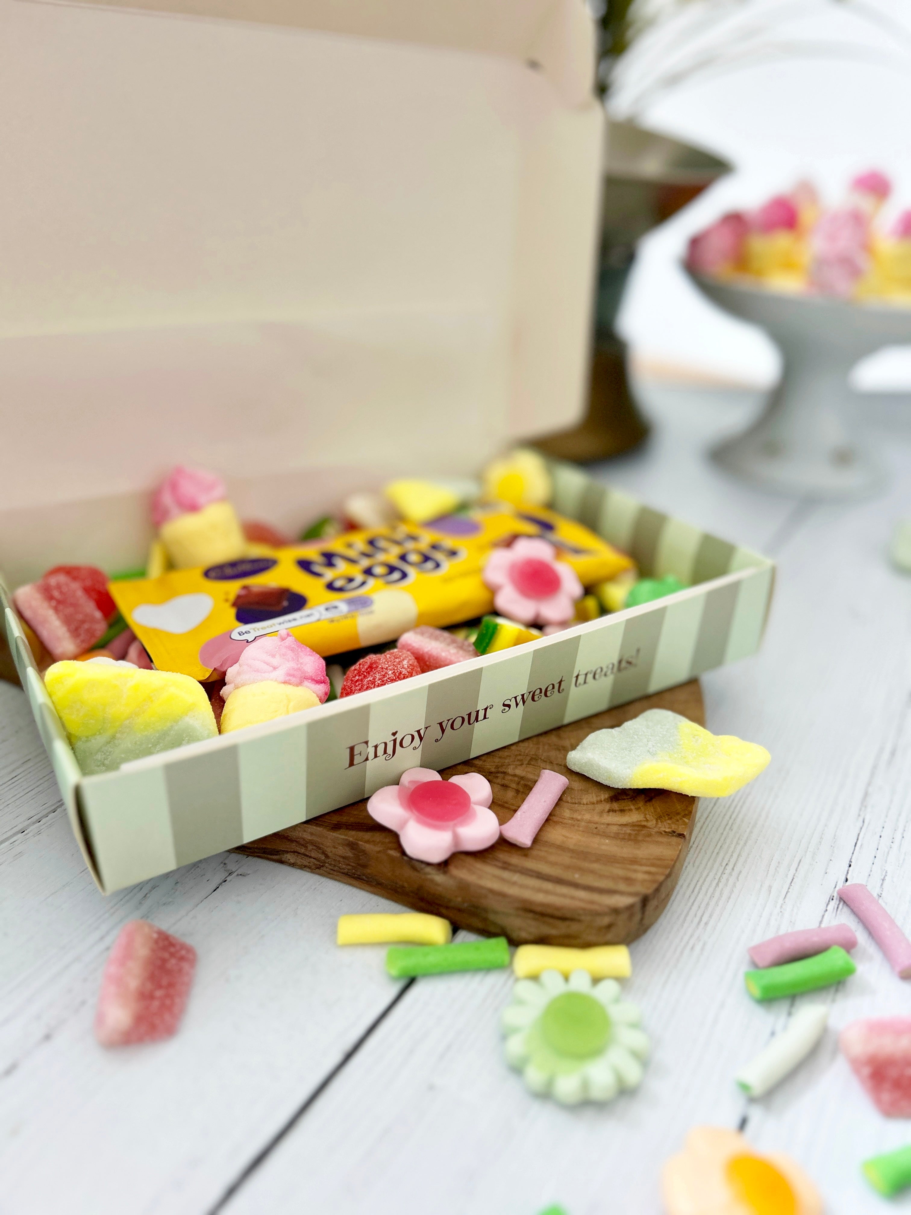 Mother's Day Pick 'n' Mix Box with Chocolate Bar