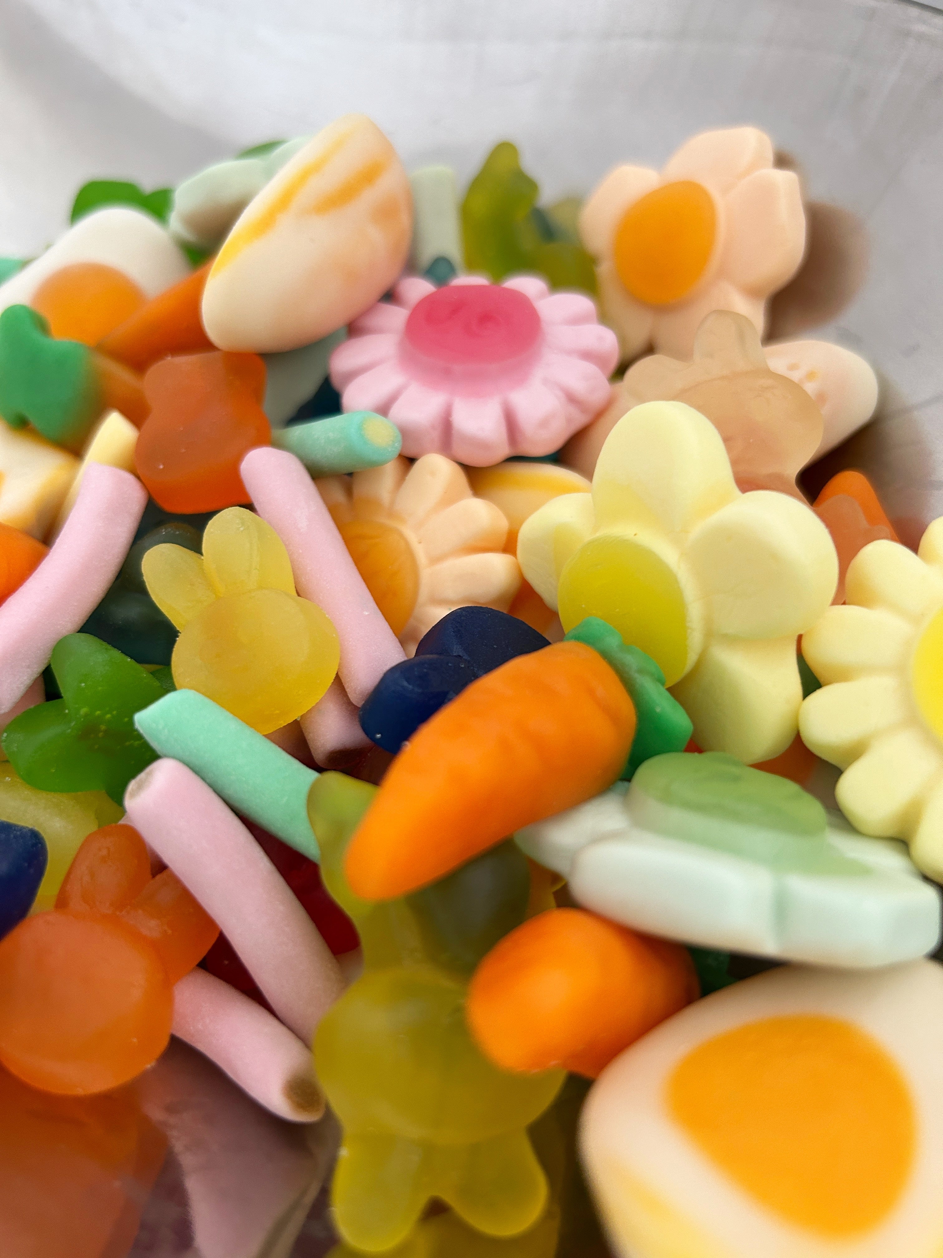 500g Custom Easter Pick 'n' Mix Pouch