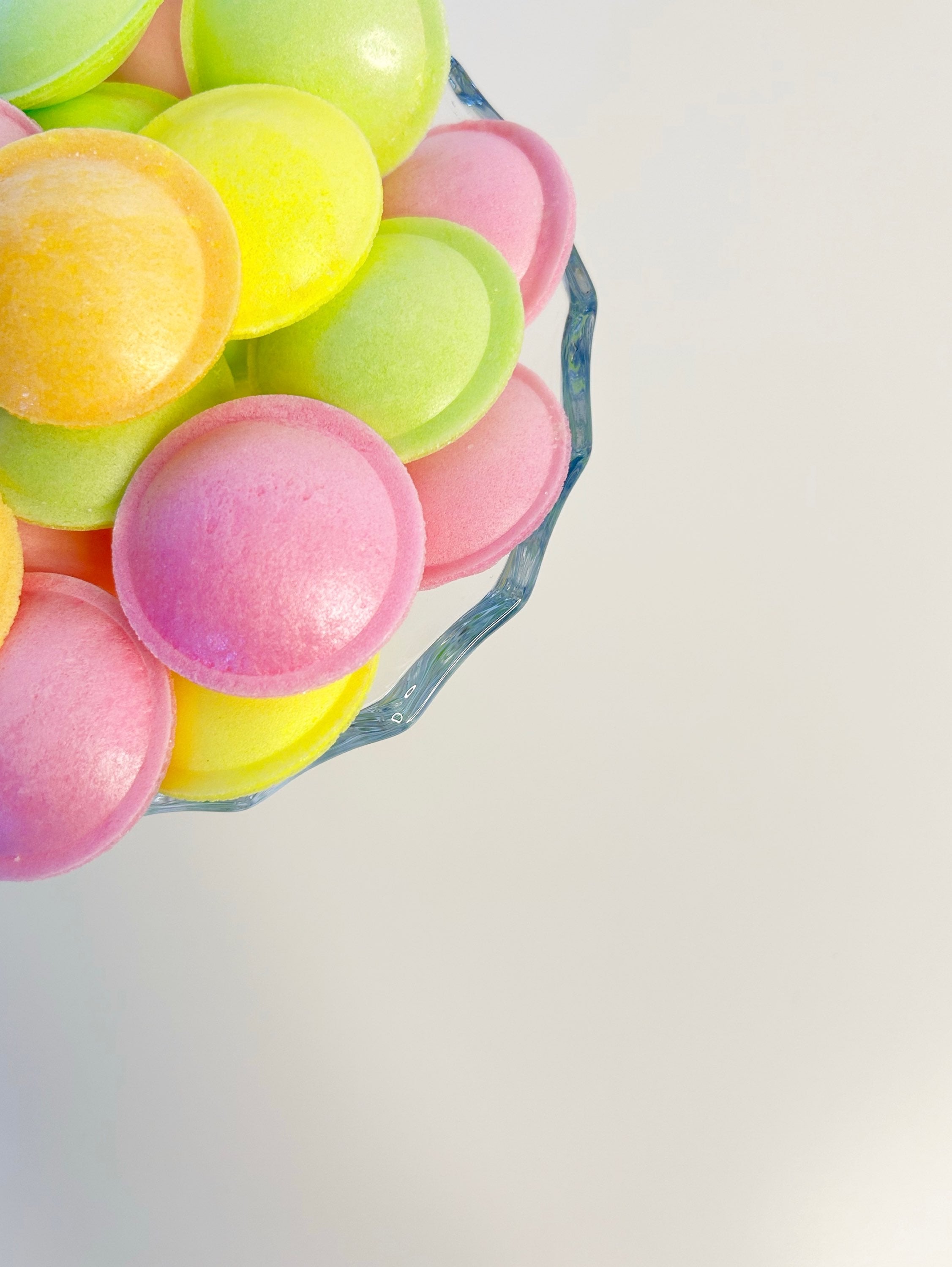 Flying Saucers image 2