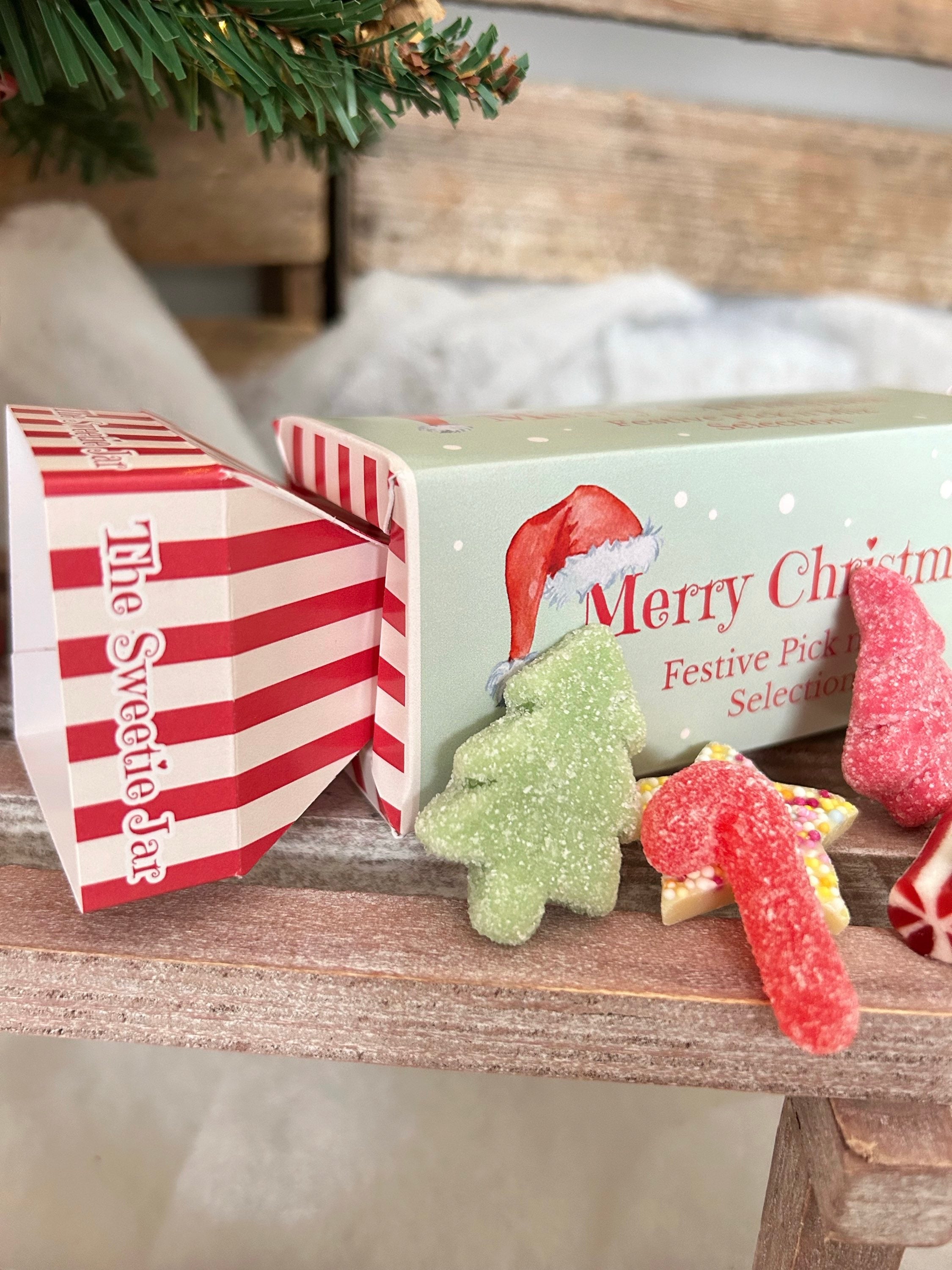 Pick 'n' Mix Christmas Cracker image 2