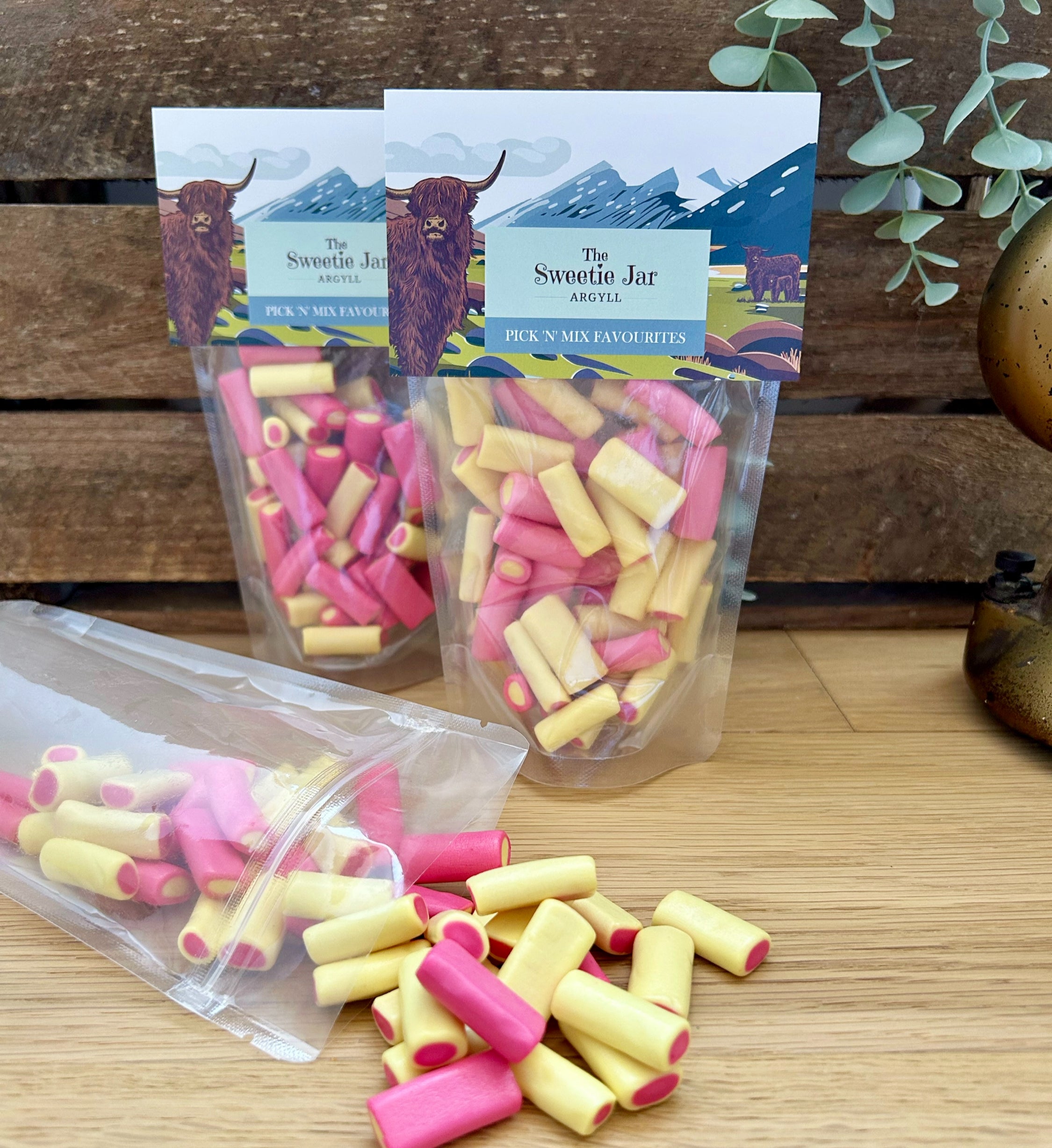 Rhubarb & Custards Sweetie Pouch image 0