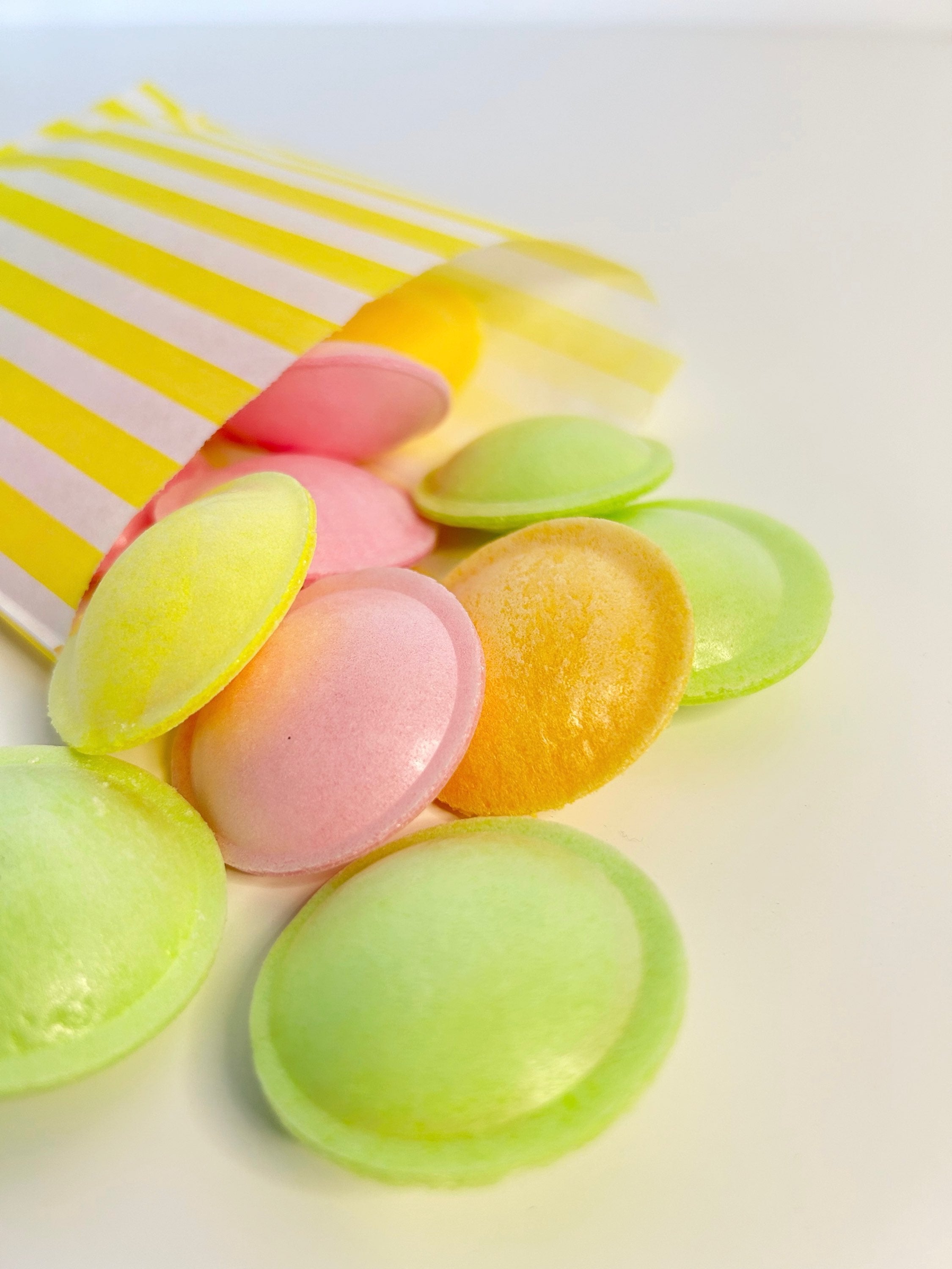 Flying Saucers image 1