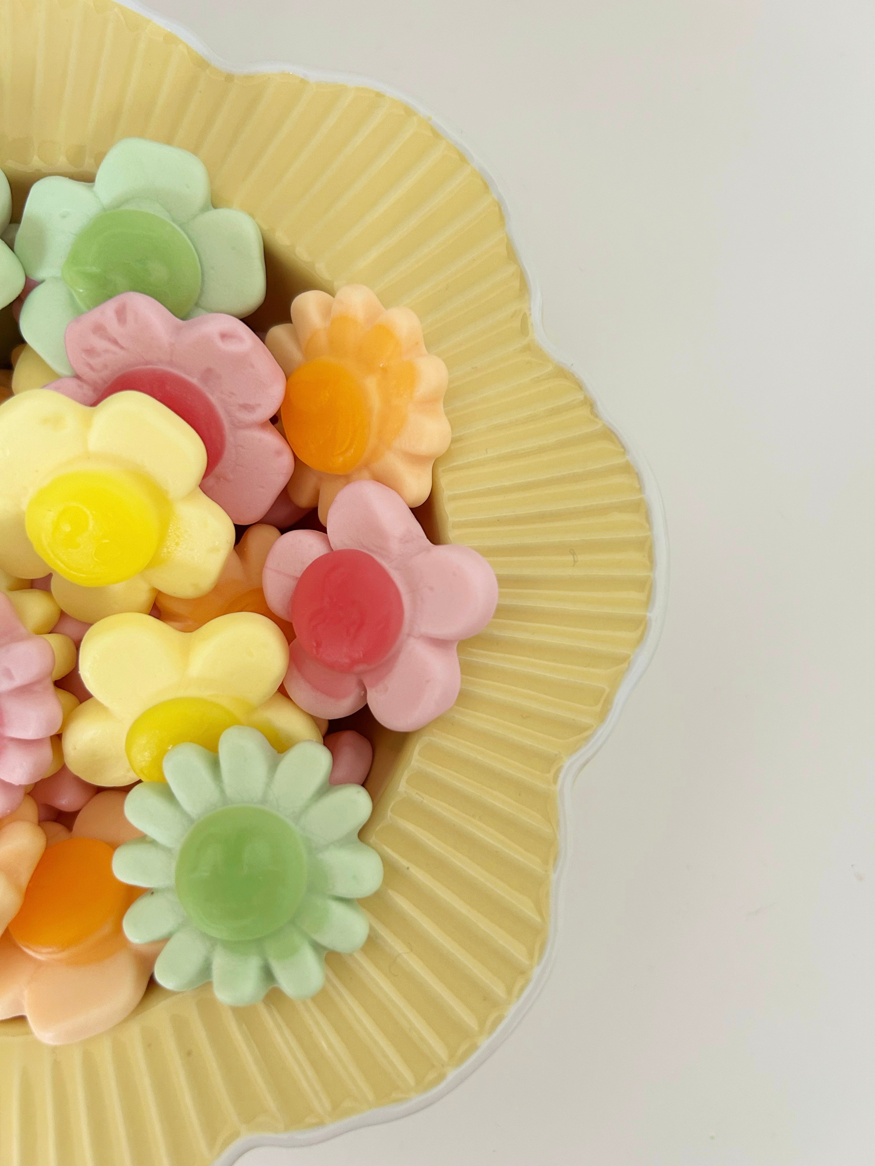 Foam Flowers Sweetie Pouch image 2